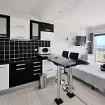 Blue Sea Appartement *